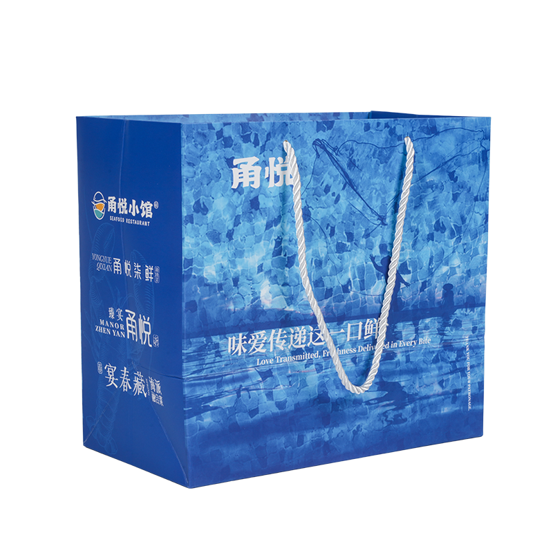 Sac à emporter en papier kraft moyennement doux à transporter à la main