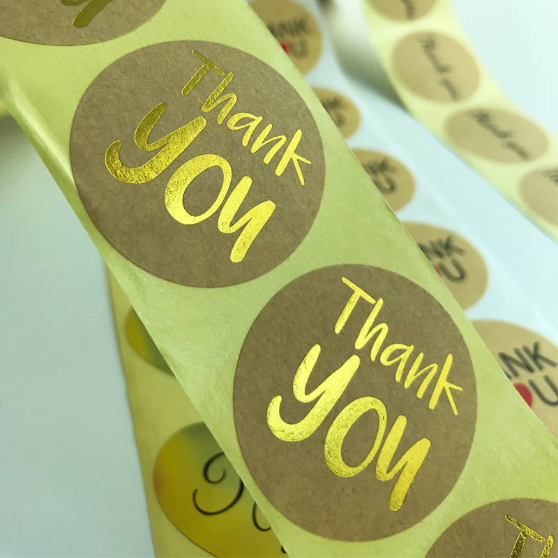 Étiquette adhésive en papier couché