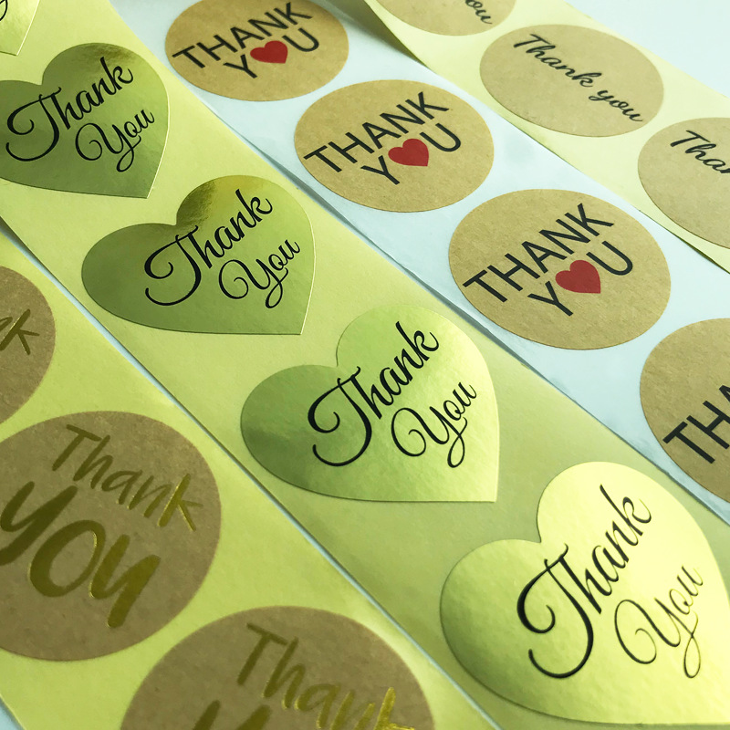 Étiquette adhésive en papier couché