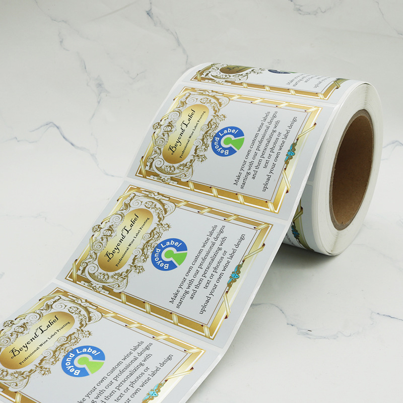 Étiquette de bouteille de vin gaufrée en feuille mate