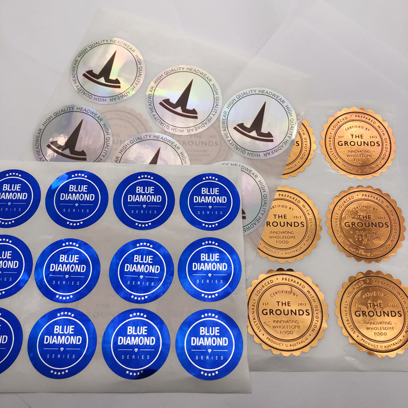 Étiquette de bouteille de vin gaufrée en feuille mate